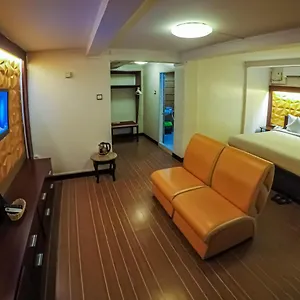 3* Hotel Clover
